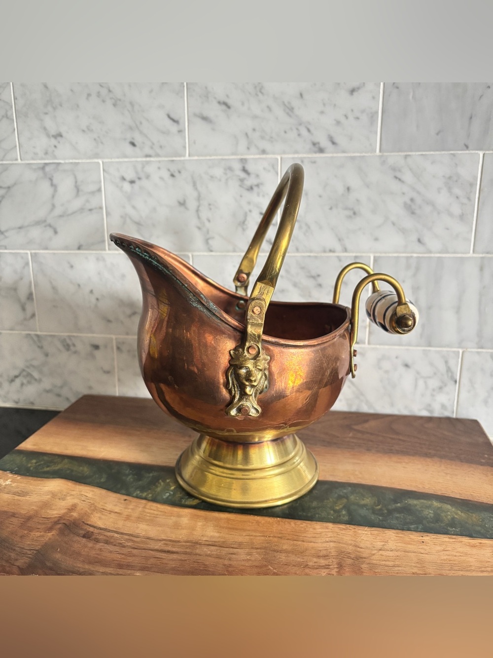 Vintage Copper & Brass Coal Scuttle Planter with Delft Handle - Farmhouse Decor